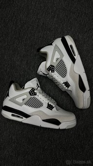 Nike Air Jordan 4 Retro "Military Black" - 4