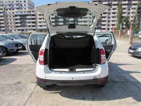 Dacia Duster 1.6 SCe 4x4 Arctica - 4