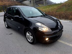 Renault Clio III 1.2 TCE - 4