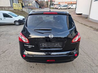 Nissan Qashqai +2 1.6 16V 7miest facelift - 4