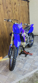 Yamaha YZF250 2023 - 4