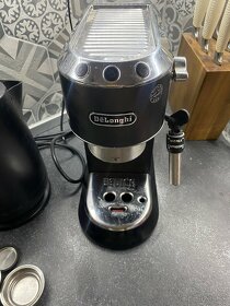 Kávovar delonghi - 4