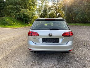 Volkswagen Golf VII 1,6 TDI Highline DSG - 4