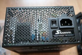 Predám 700W PC zdroj Seasonic Prime Fanless TX-700 - 4