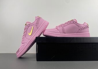 Air Jordan 1 Low Method of Make Perfect Pink - 4