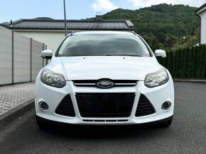 Predám Ford focus combi - 4