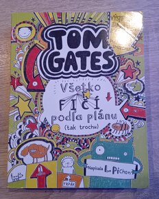 CELÁ SÉRIA - TOM GATES - 4