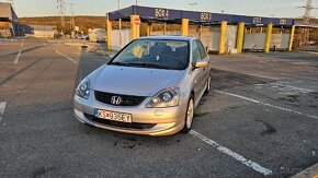 Honda Civic 7g hatchback 2005 - 4