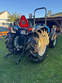 Malotraktor New Holland tce50 - 4