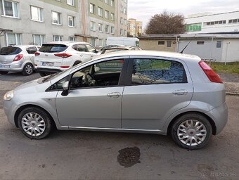 Fiat Punto Grande - 4