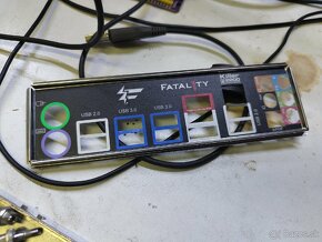 Matičná doska ASRock Fatality 990FX Killer - 4