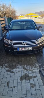 Volkswagen Phaeton - 4