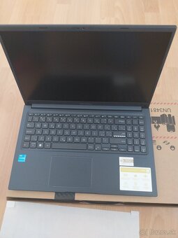 Predám nový ASUS Vivobook 15 X1504 - 4