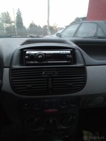 Fiat Punto II - 4