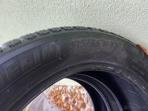 Predám pneumatiky Michelin Alpine 6 215/55 R17 - 4