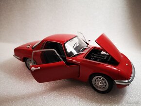 Predám kovový model  Lotus Elan 1965, 1:24 - 4