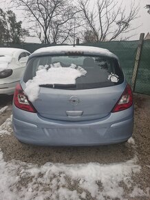 Opel Corsa 1,2   59 kW ročník 2008  klima 149 000 km - 4