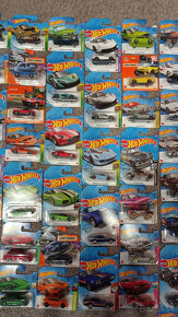 Hotwheels autíčka - 4