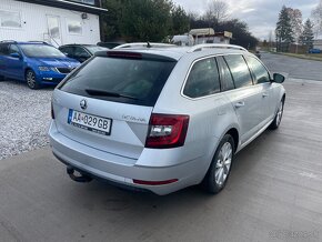 Škoda Octavia Combi 2.0 TDI DSG - 4