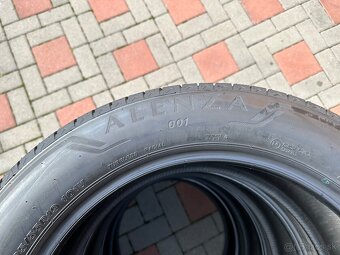 Pneumatiky Bridgestone Alenza 001 - 4