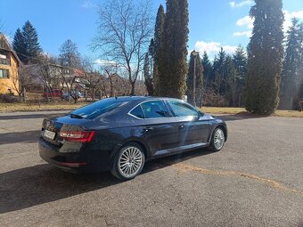 Predám Škoda Superb 2.0 TDI - 4