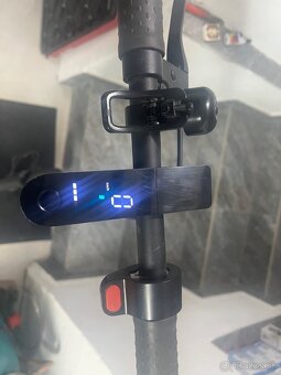 Xiaomi Mi Electric Scooter - 4