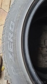 255/45 r19 pirelli Pzero - 4