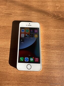 Apple iPhone SE 32GB Gold - 4