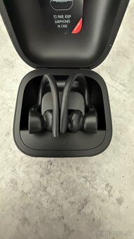 Powerbeats Pro - 4