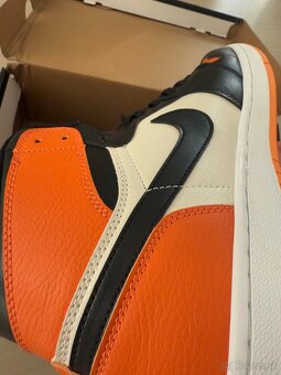 Nike Air Jordan 1 Retro High OG “Orange & White - 4