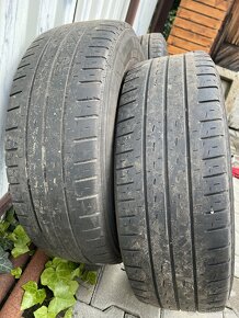 Pneu na dodavku/van Pirelli Carrier 215 70 r15 - 4