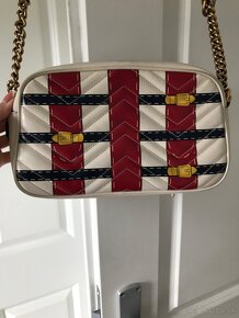 Originálna Gucci GG Marmont kabelka - 4