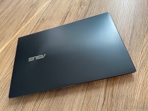 ASUS ZenBook 14 UX425E kovový - 4