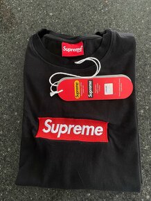 Supreme - 4