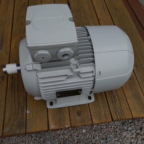 Elektromotor 4kw 1435 ot/min - 4