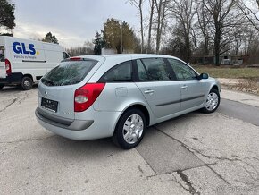 Renault Laguna 1.9 DCi - 4