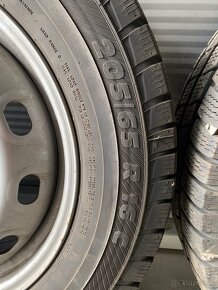 Perfektne zimné pneumatiky  s diskami 205/65 R16 - 4