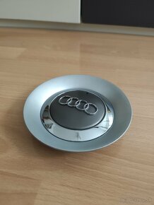 AUDI stredové krytky/pukličky na disky 150x110x50 mm - 4