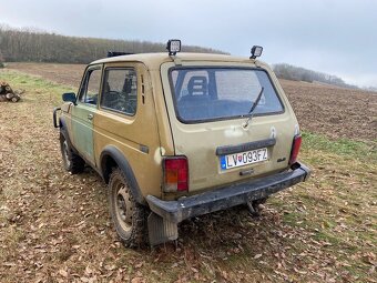 Lada Niva 1.7i 4x4 - 4