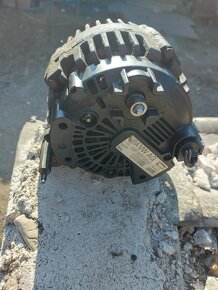 Oktavia 2 2l 103 alternator - 4