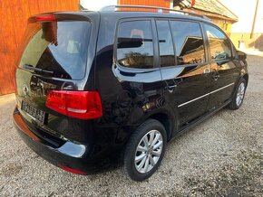 Volkswagen touran - 4