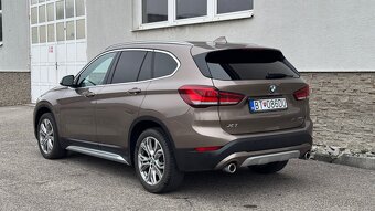 BMW X1 xDrive 20i A/T - 4