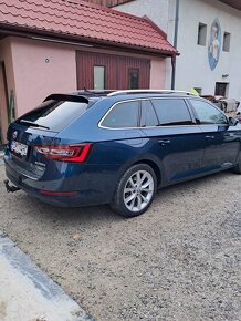 Škoda Superb Combi 2.0 TDI 4x4 Style - 4