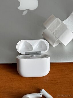 Apple AirPods 4 - nové, rok záruka - 4