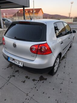 Predám VW Golf 5, 1.9tdi 77kw ročník 2008 - 4