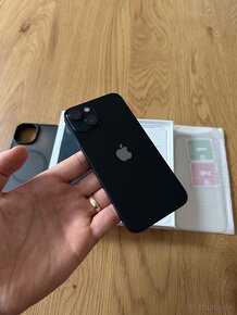 iPhone 13 128 gb Midnight v záruke + príslušenstvo - 4