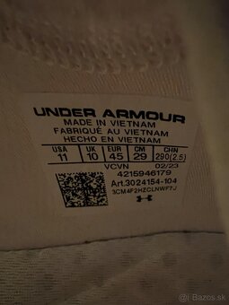 Under Armour - 4