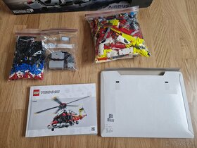 Lego Technic 42145 - 4