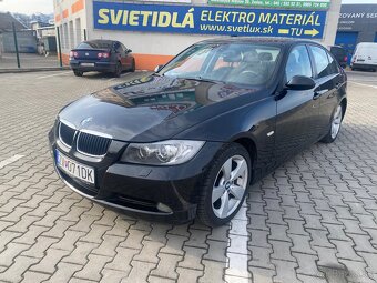 BMW 318d - 4