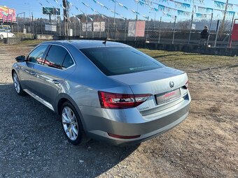 Škoda Superb 2.0 TDI 190k Style Plus DSG EU6 - 4